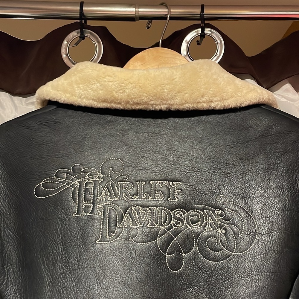 Harley Davidson leather jacket - Picture 6 of 11